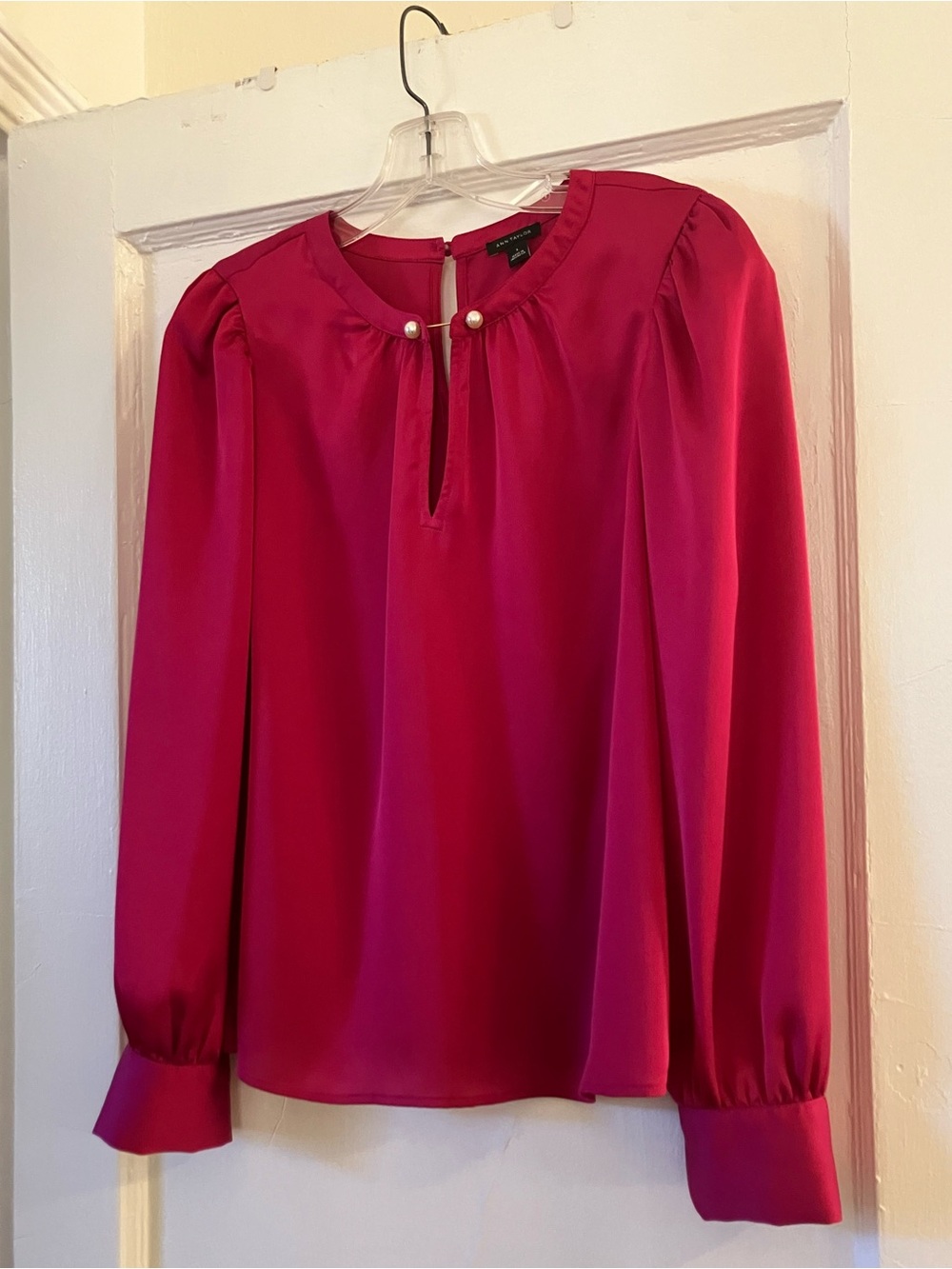 Ann Taylor Satin Blouse with Pearl Closure - Size S, Fuchsia NWOT